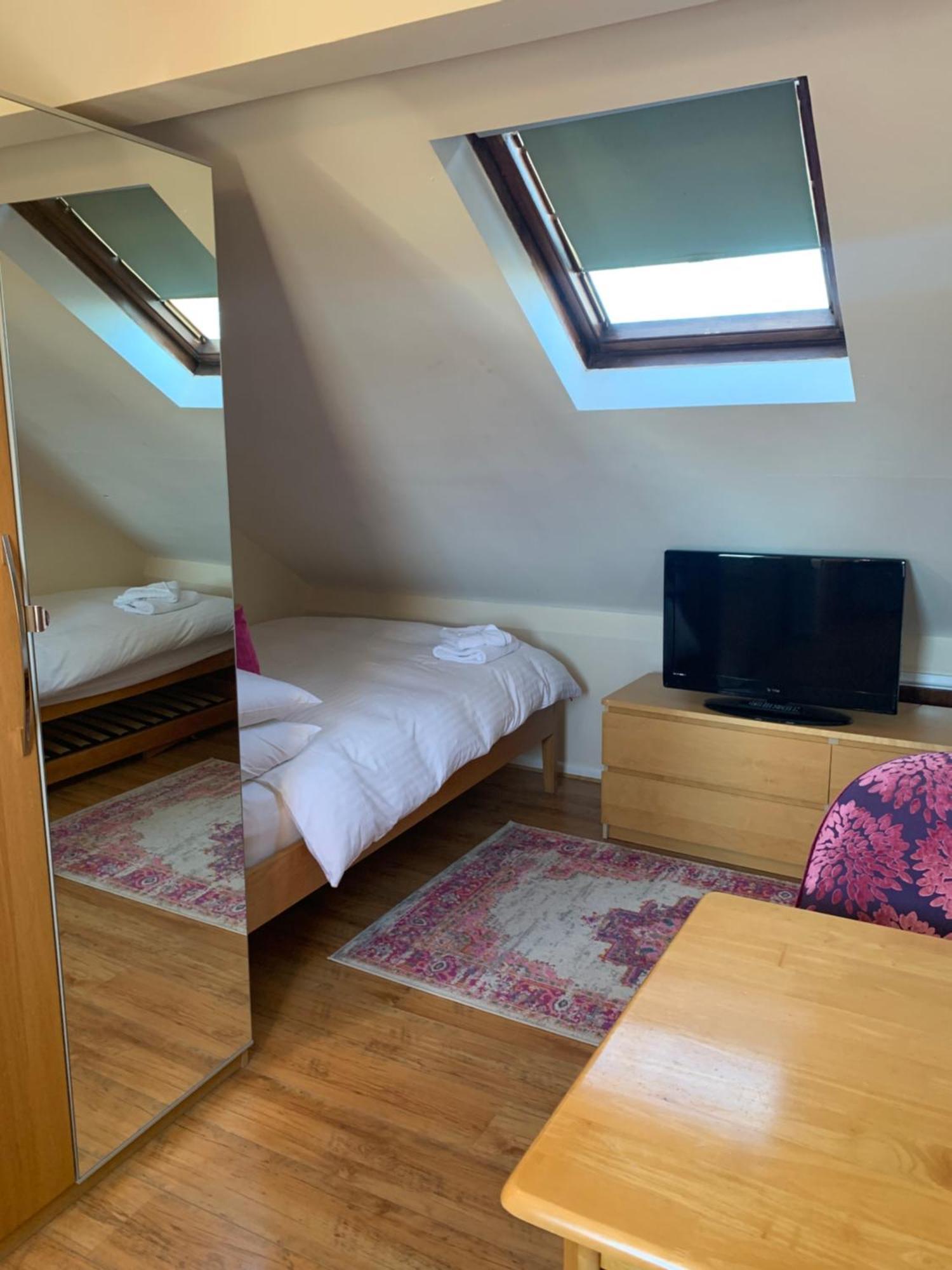 Parkview Guesthouse เคมบริดจ์ ภายนอก รูปภาพ
